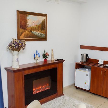 M&M Aparthotel Сумы Экстерьер фото