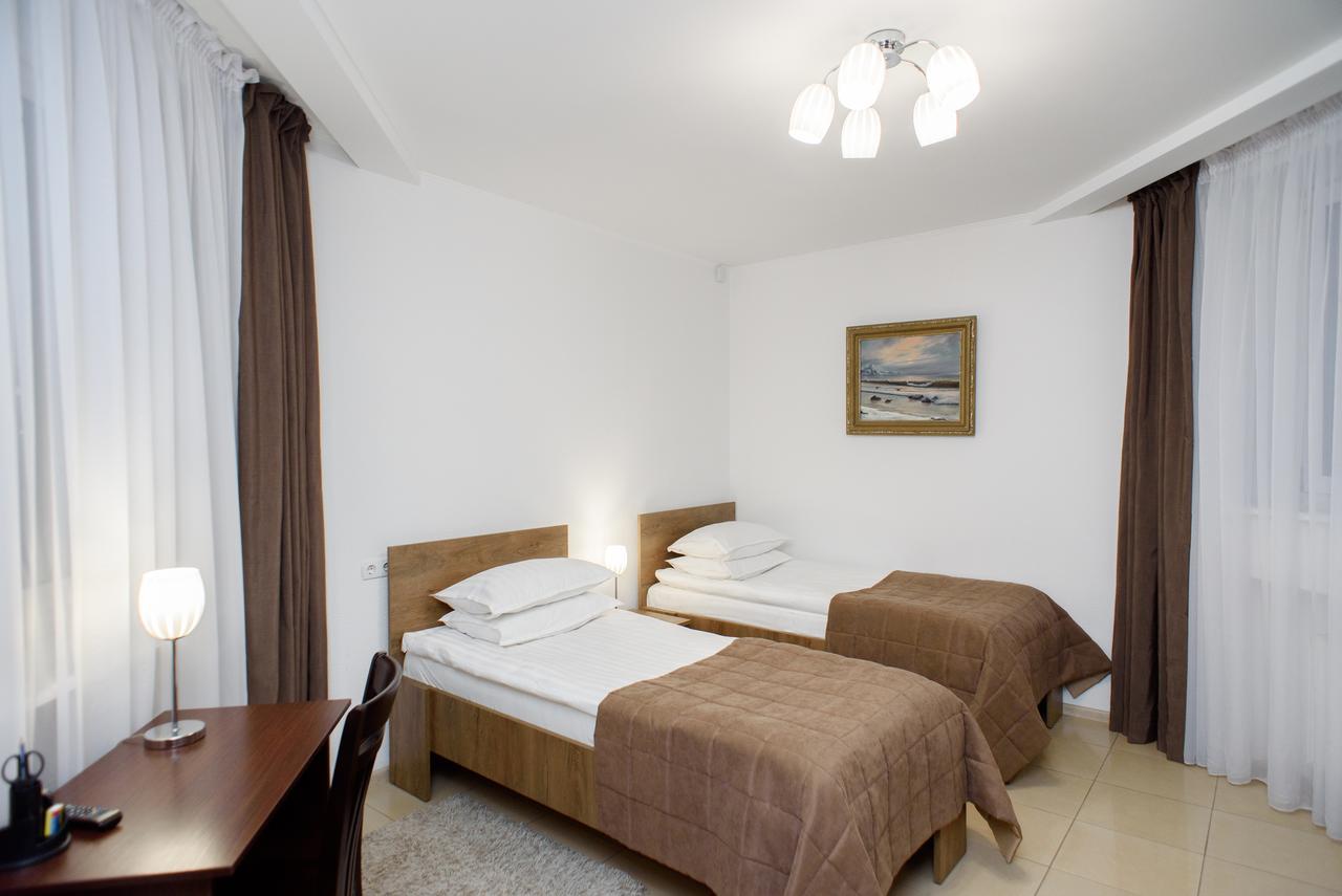 M&M Aparthotel Сумы Экстерьер фото